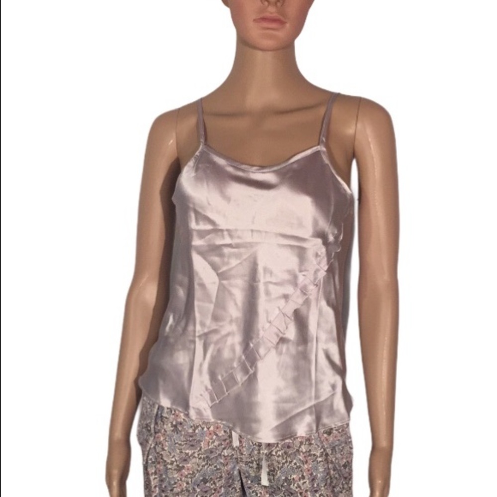 NWOT RUFFLED CAMI SILVER GRAY
